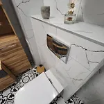 Sea View Luxury Appartment-parking 瓦爾納