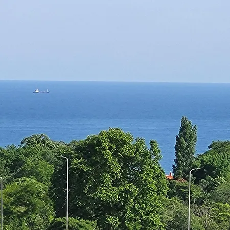 アパート Sea View Luxury Appartment-parking ヴァルナ