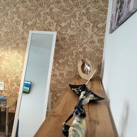 アパート Sea View Luxury Appartment-parking ヴァルナ