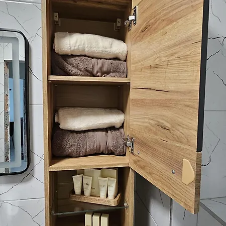 アパート Sea View Luxury Appartment-parking ヴァルナ