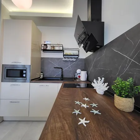 Sea View Luxury Appartment-parking Lejlighed *