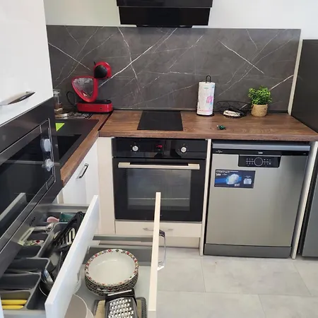 Sea View Luxury Appartment-parking * ヴァルナ